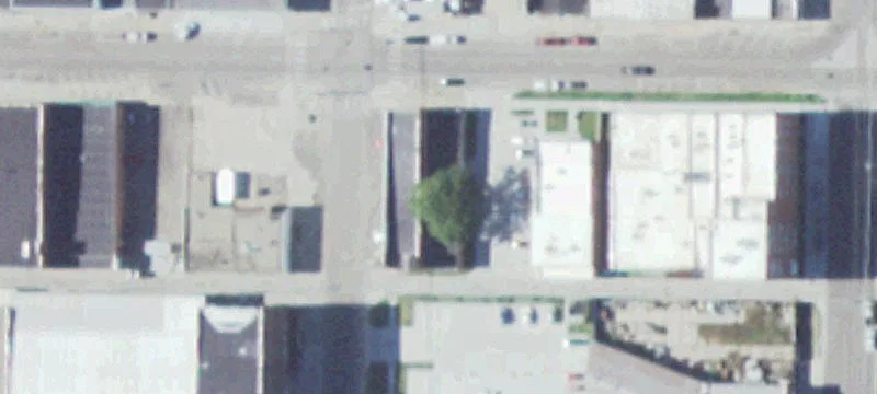 245 2nd St