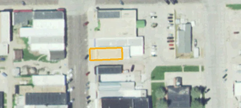 113 4th St