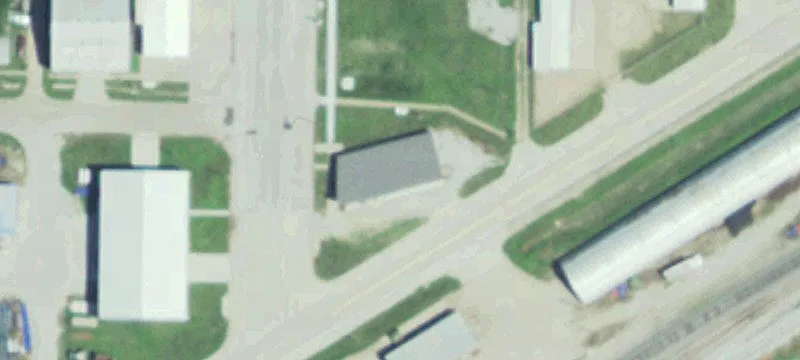 301 Hwy 136