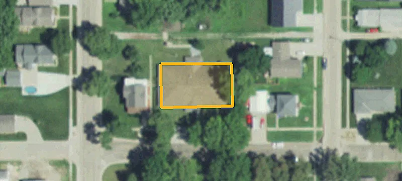 112 Maple St