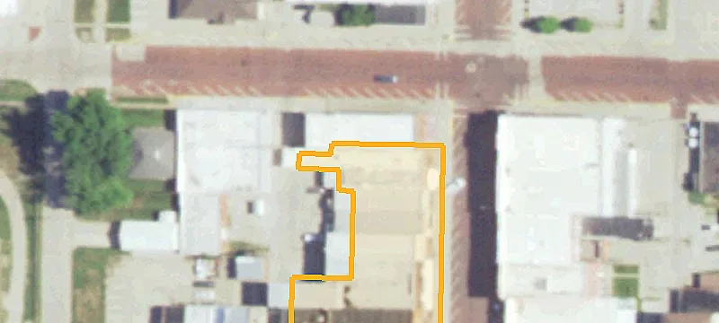 135 Main St