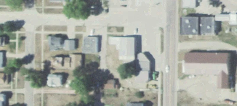 200 3rd St