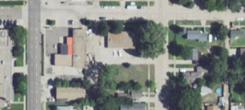 702 Bailey Ave