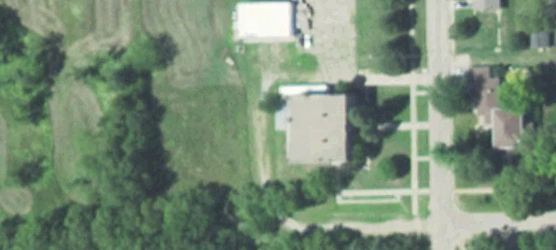 300 Maple St