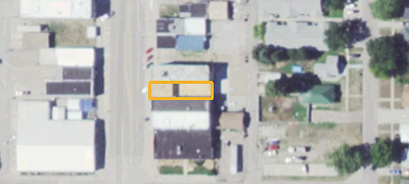 211 Grand Ave