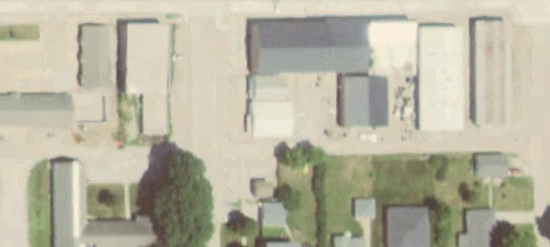 320 6th St