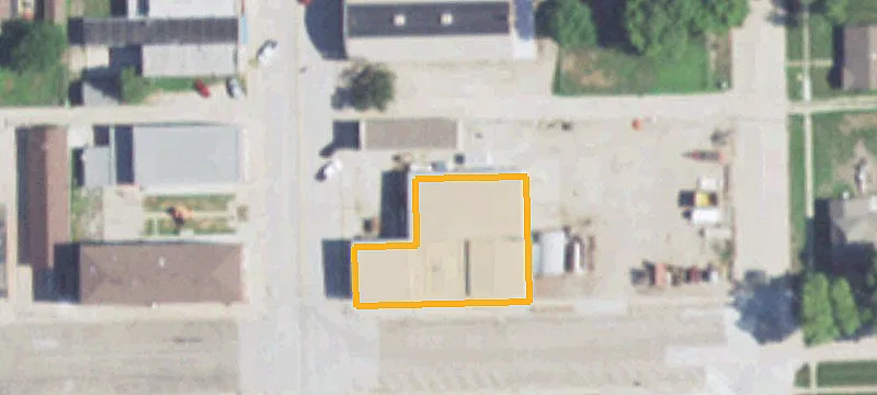 715 Main St