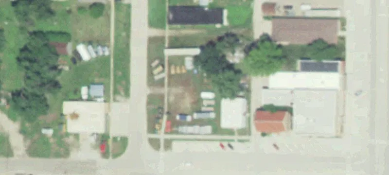310 Ee St