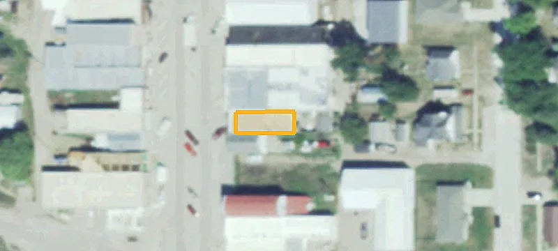 132 Main St
