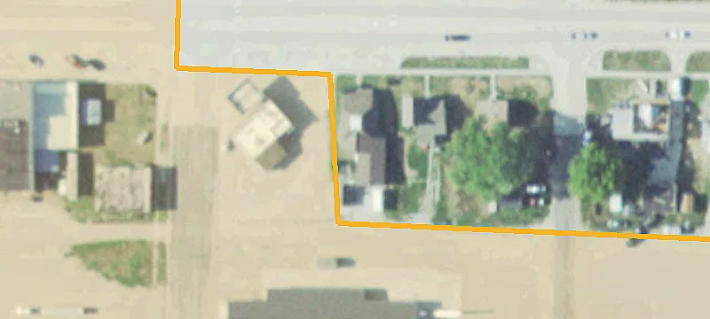 215 Willard Ave