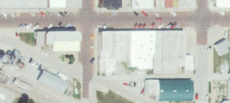 325 5th St
