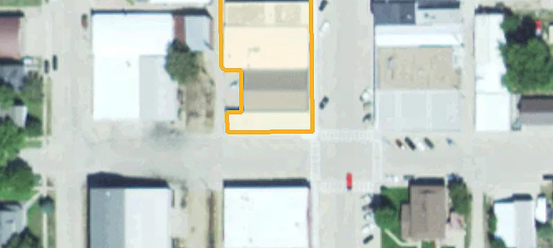 120 Main St