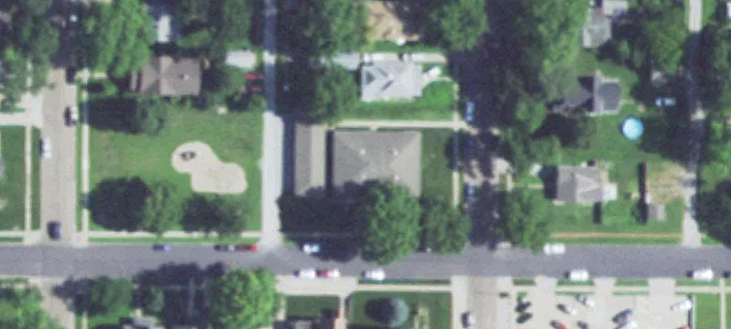 920 High St