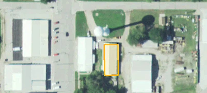 4020 Commercial Ave