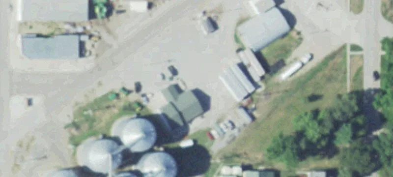 905 Veterans Ave
