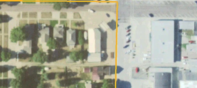 208 Smt Ave