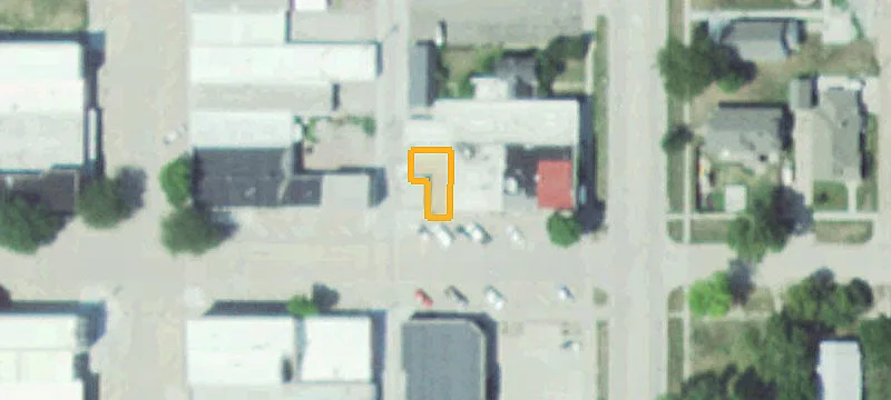 116 4th St