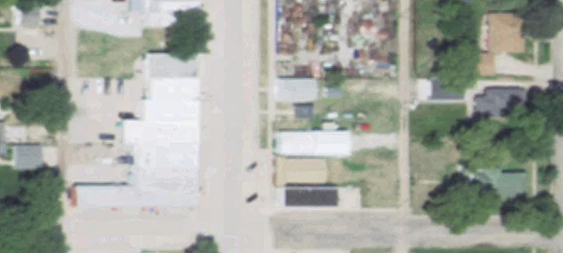 132 Commercial Ave
