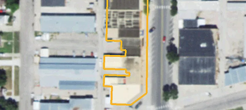 106 Main St