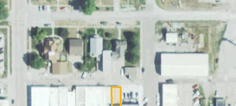 303 Ivan St