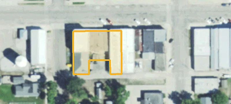 209 12th W Main St
