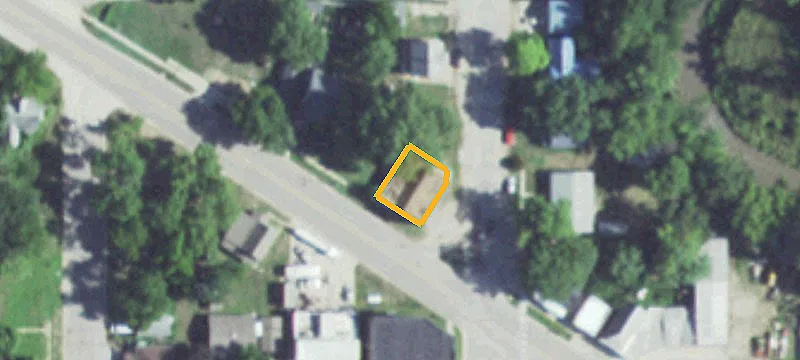 104 Roger Welsch W Ave