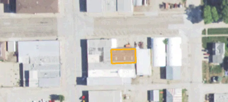 647 Main St
