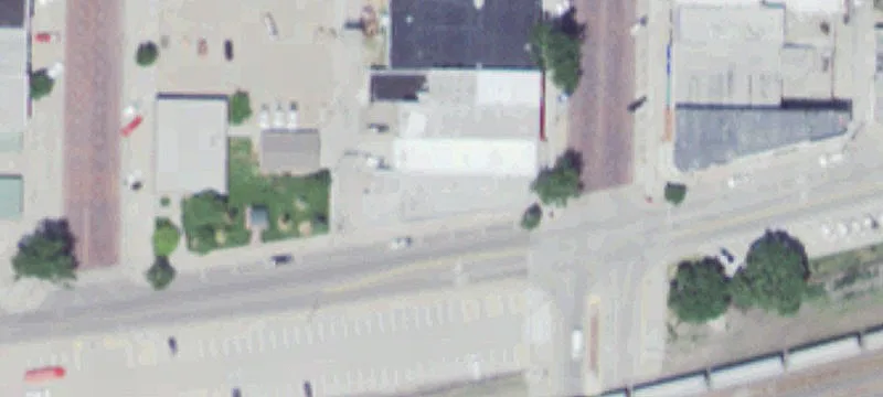 2000 Central Ave