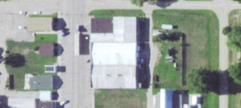 906 Juniata Ave
