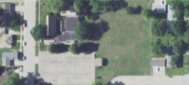 1338 Saunders Ave