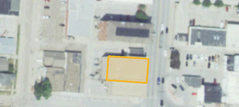 521 Broad St