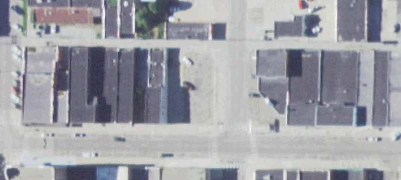 402 2nd St
