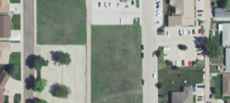 810 Maple St