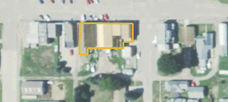 402 Main St