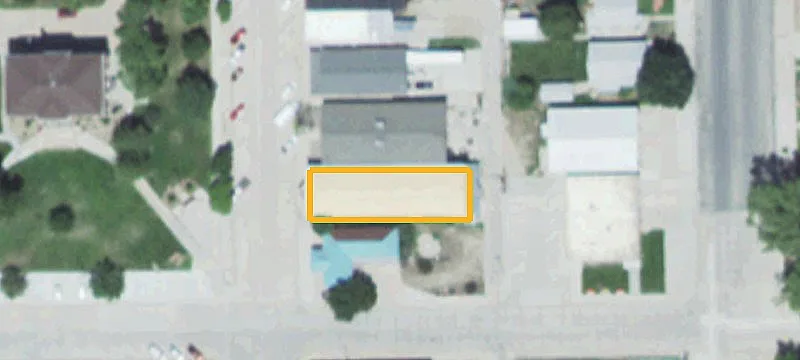 706 Chief St