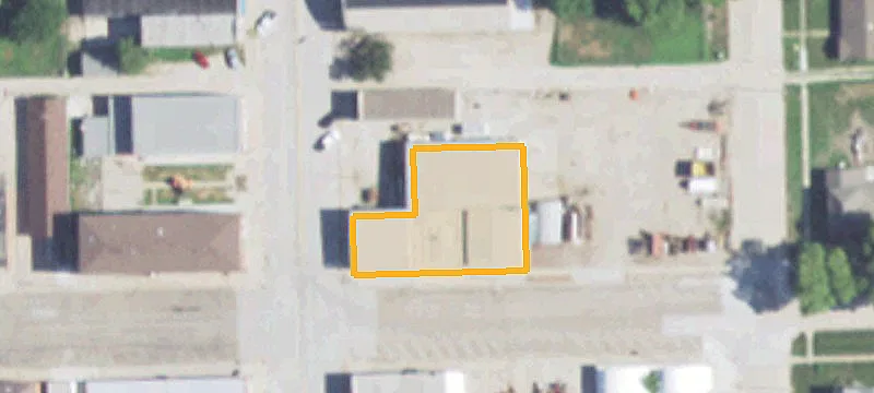 713 Main St