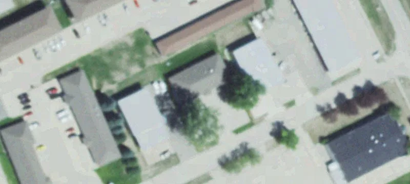 802 Custer Ave