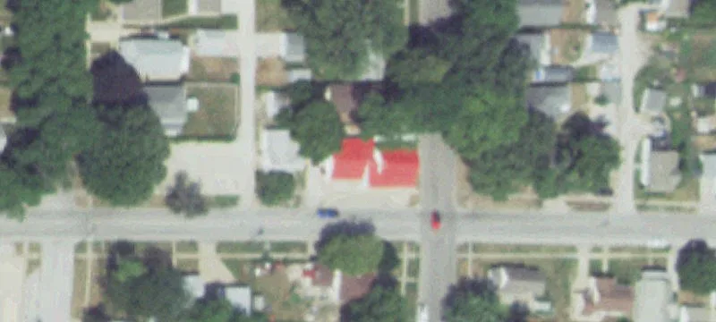 1605 Main St