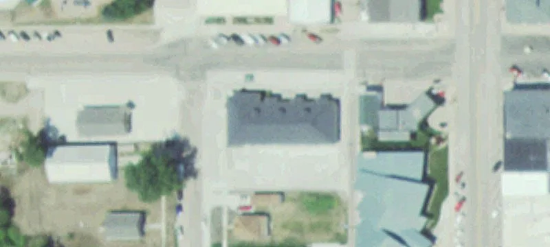 2nd At S Antelope St