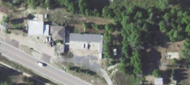 305 Hwy 2nd 2