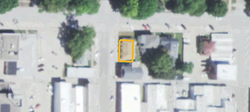 110 9th St