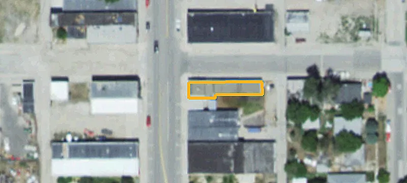 446 Main St
