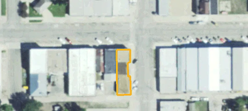 201 Main St