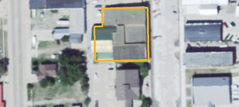129 Main St