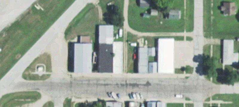 210 2nd St