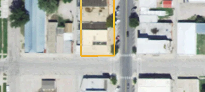 202 Main St