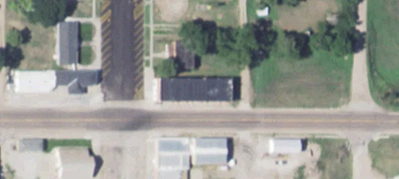 301 Main St