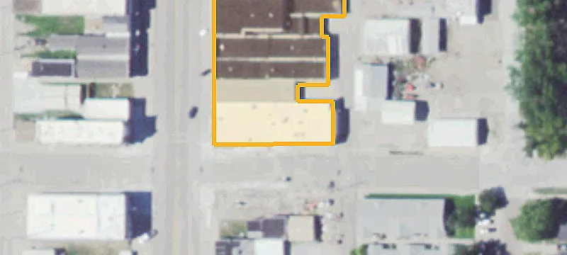 301 Grand Ave