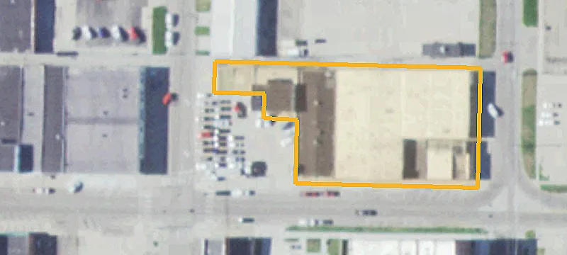 218 2nd St