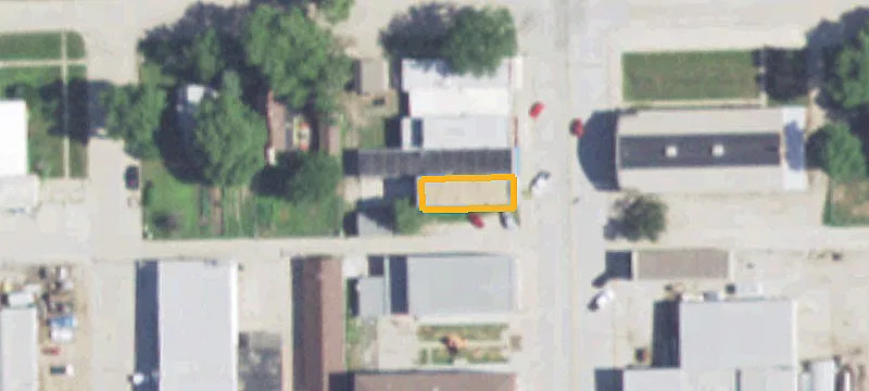 732 Main St